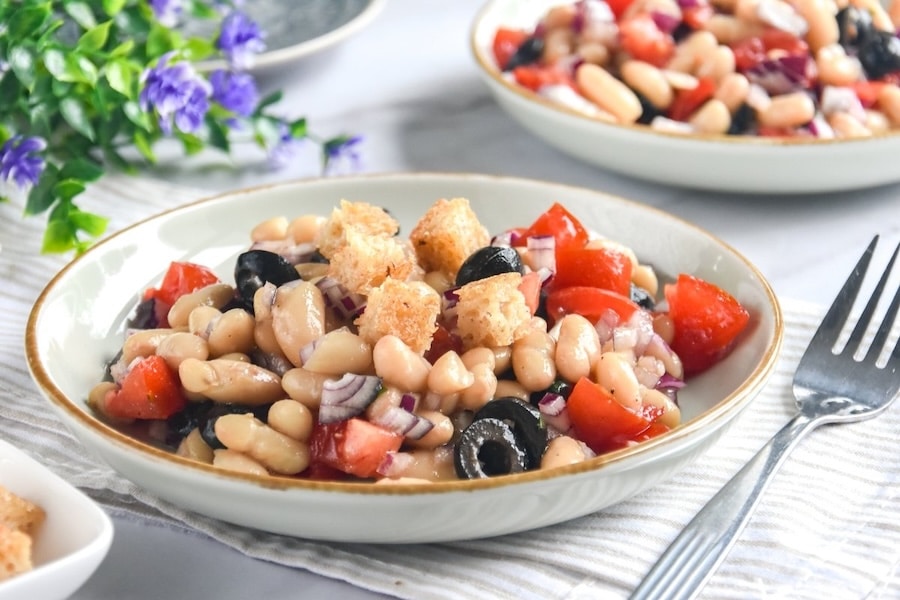 Ensalada de alubias blancas